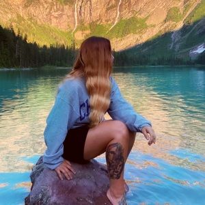 Meet your Posher, Jacqueline